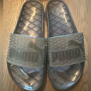 Puma Rhianna Slides no box or pouch